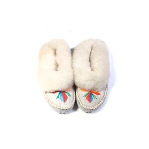 Vintage Native Handmade Shearling Slippers Womens Size 8.5-9